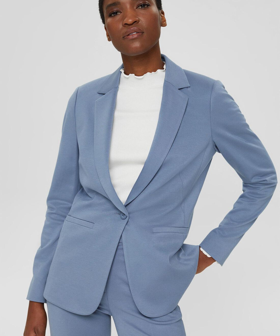 How to Choose the Perfect Blazer - Blue Sky Fashions & Lingerie
