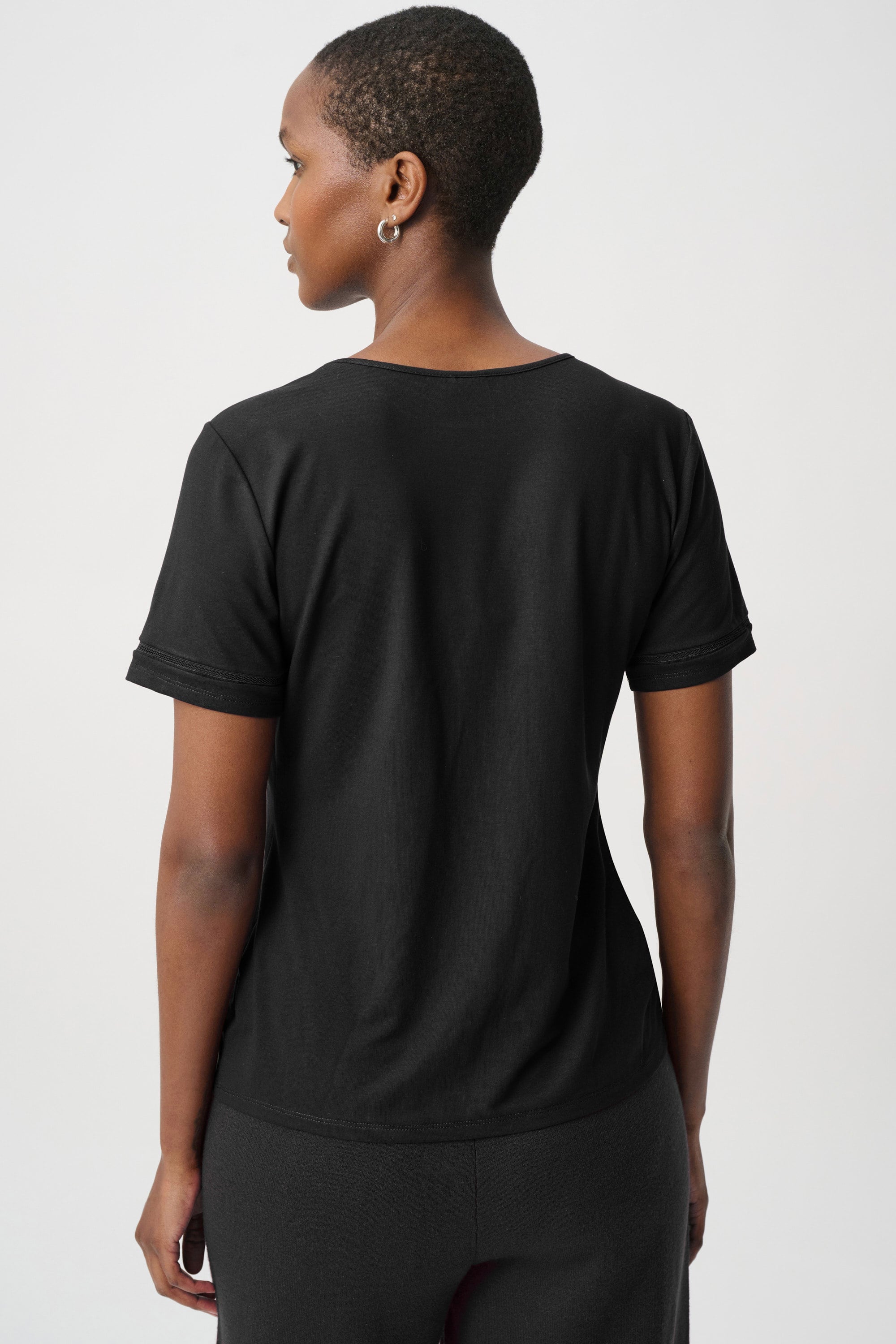 Band Crewneck Tee 264620 - Black
