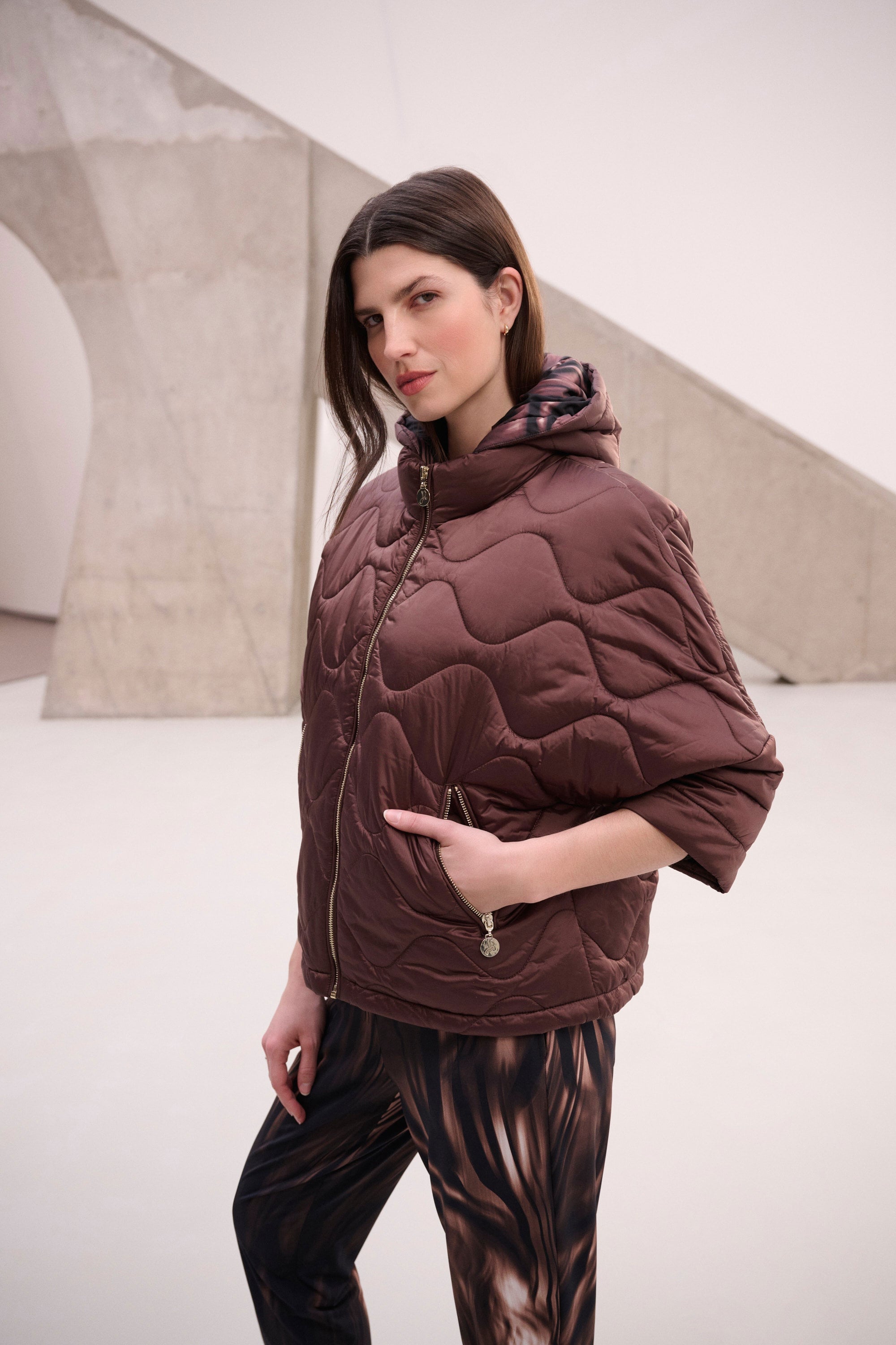 Hooded Quilted Cocoon Jacket
264604 by Joseph Ribkoff