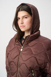 Hooded Quilted Cocoon Jacket
264604 by Joseph Ribkoff