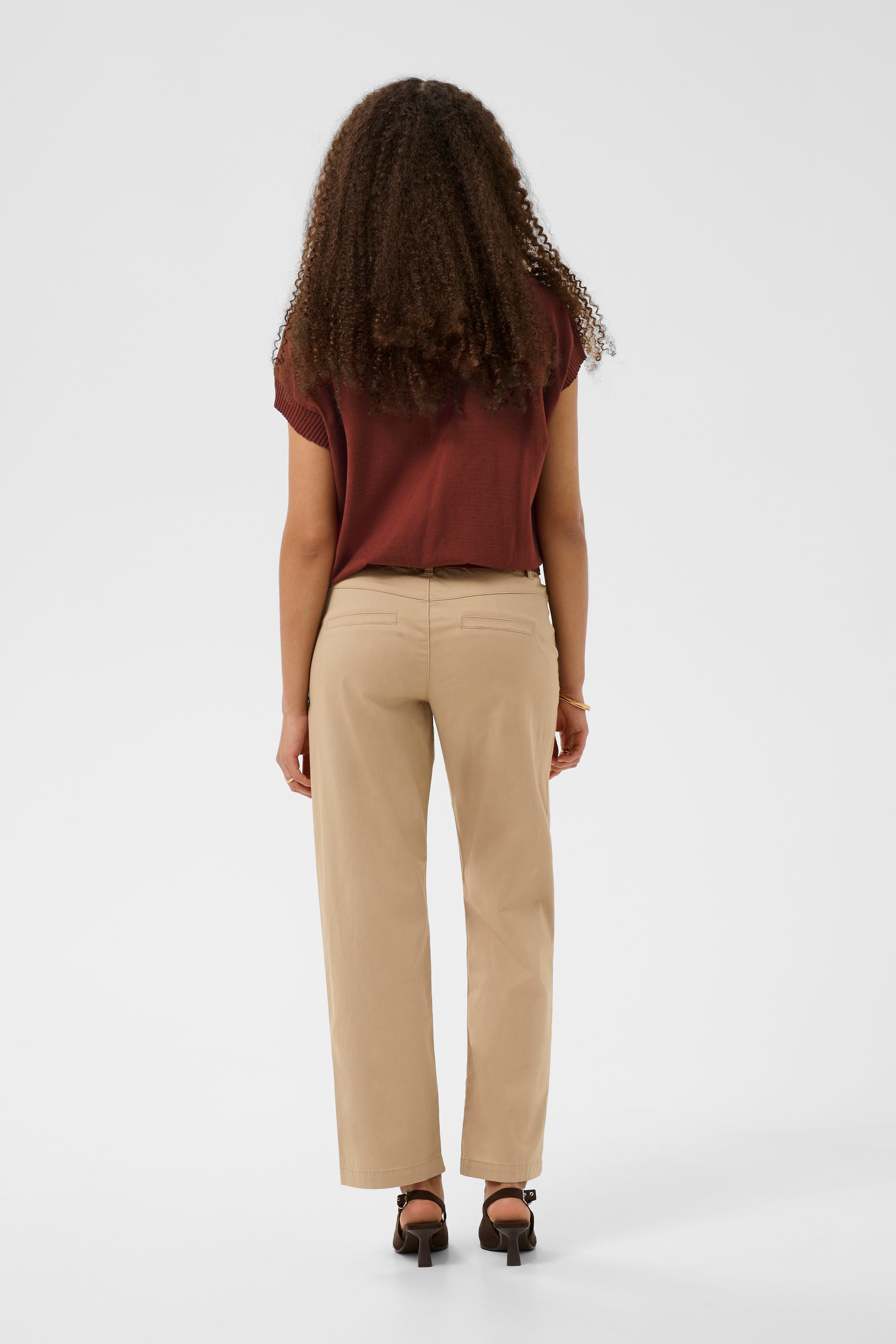 Dela Knit Pullover- Brandy Sniffer