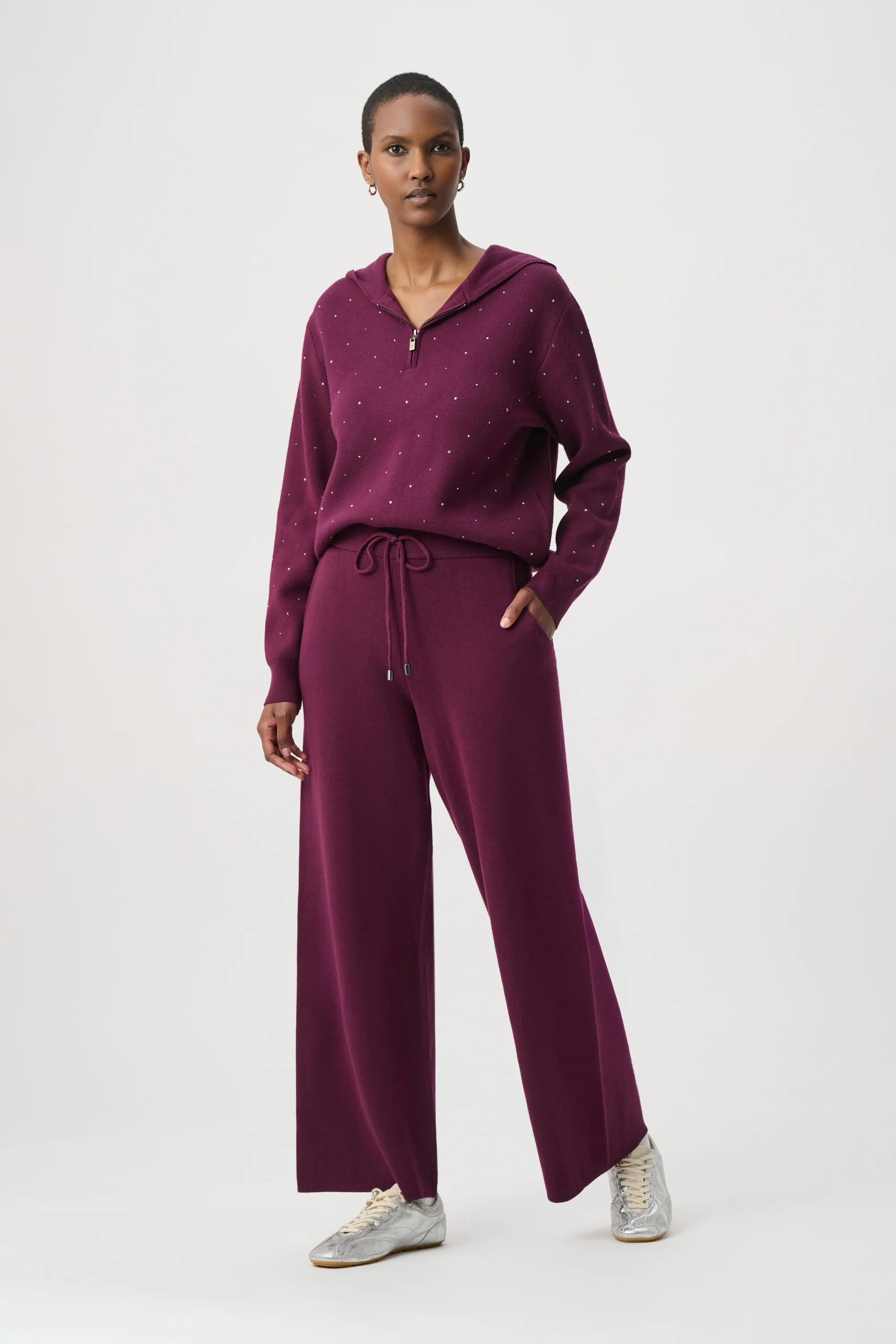 Embellished Hooded Pullover Sweater
264618