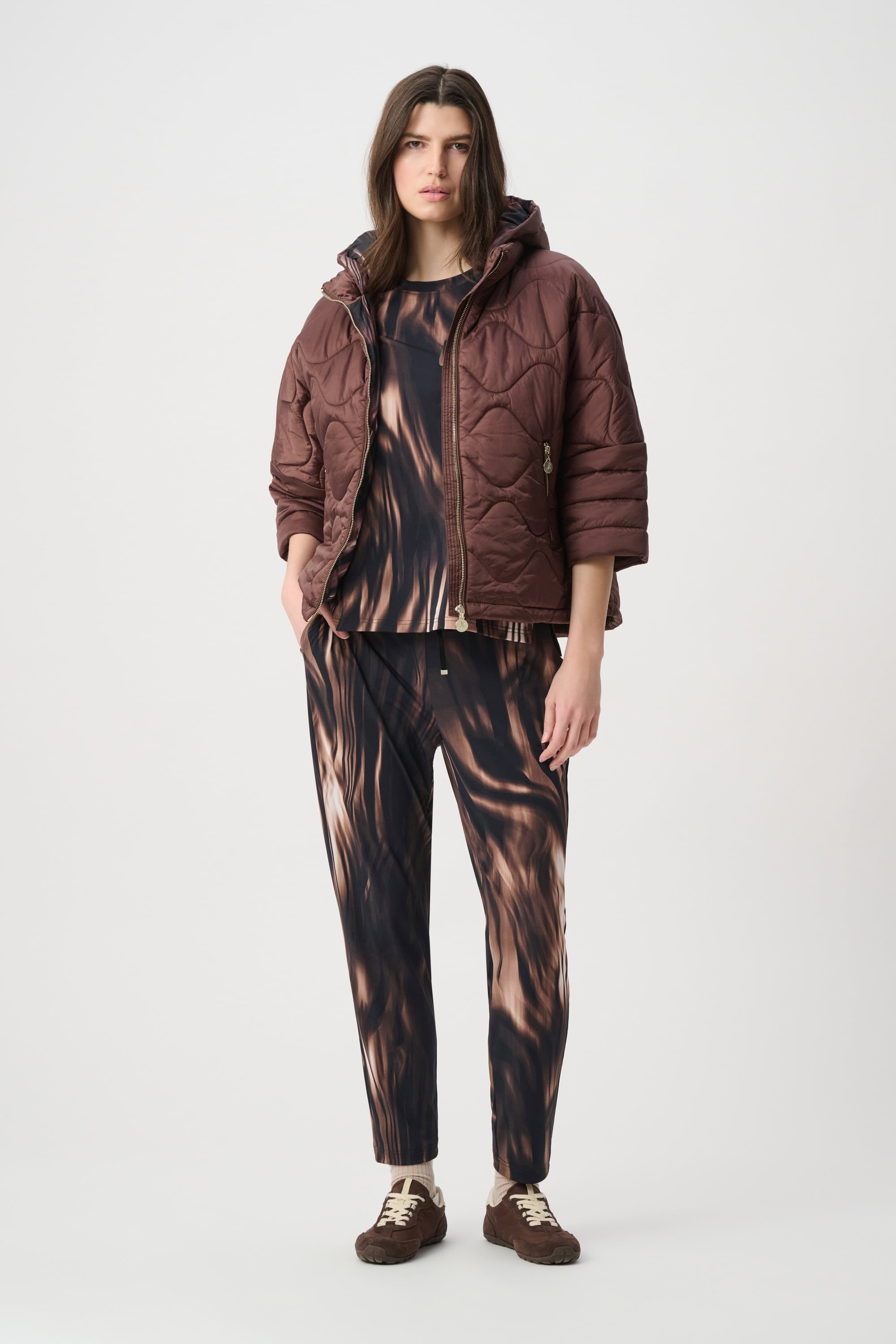 Hooded Quilted Cocoon Jacket
264604 by Joseph Ribkoff