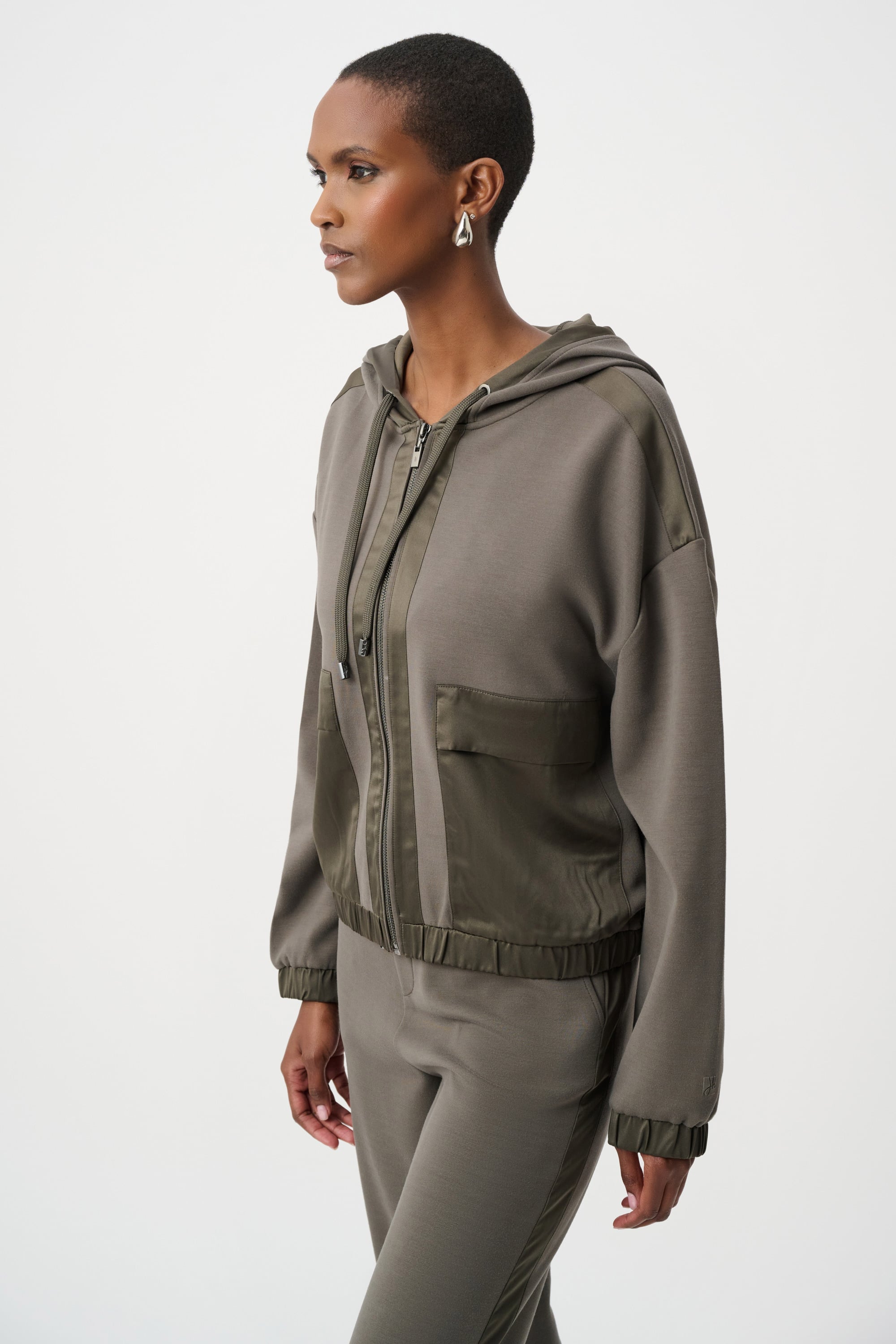 Scuba Jersey And Satin Hooded Boxy Jacket
263624