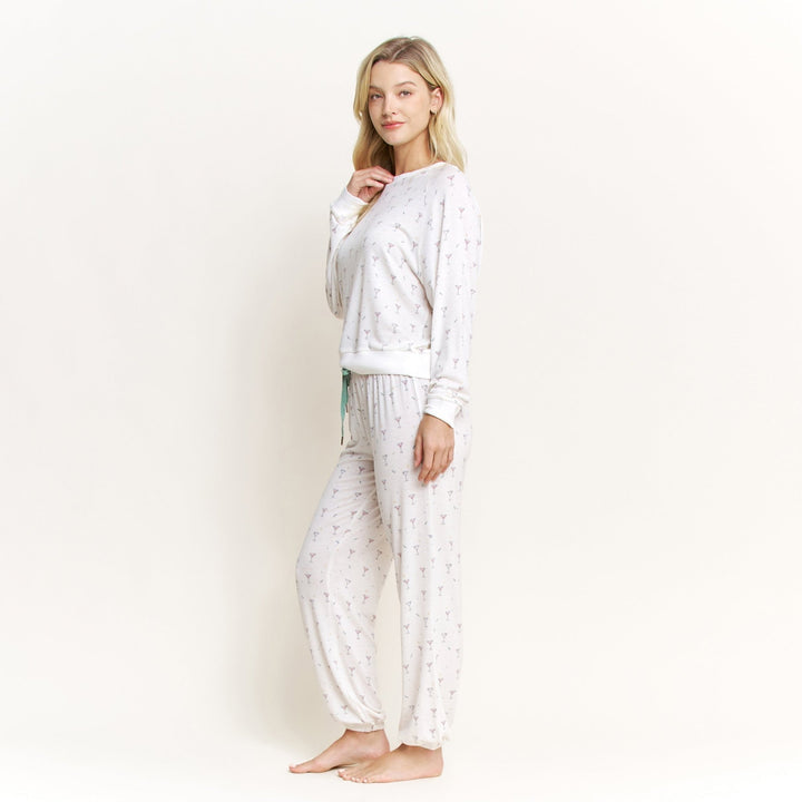 Star Seeker Long PJ Set in Ivory Martinis