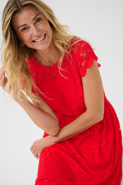 Pria lace dress in red