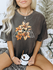 Lily Triangle Unisex T-shirt | Prairie Clothing
