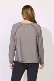 ESCAPE BY HABITAT SUPERCHILL RAGLAN SWEATSHIRT E13210-VOLCANO