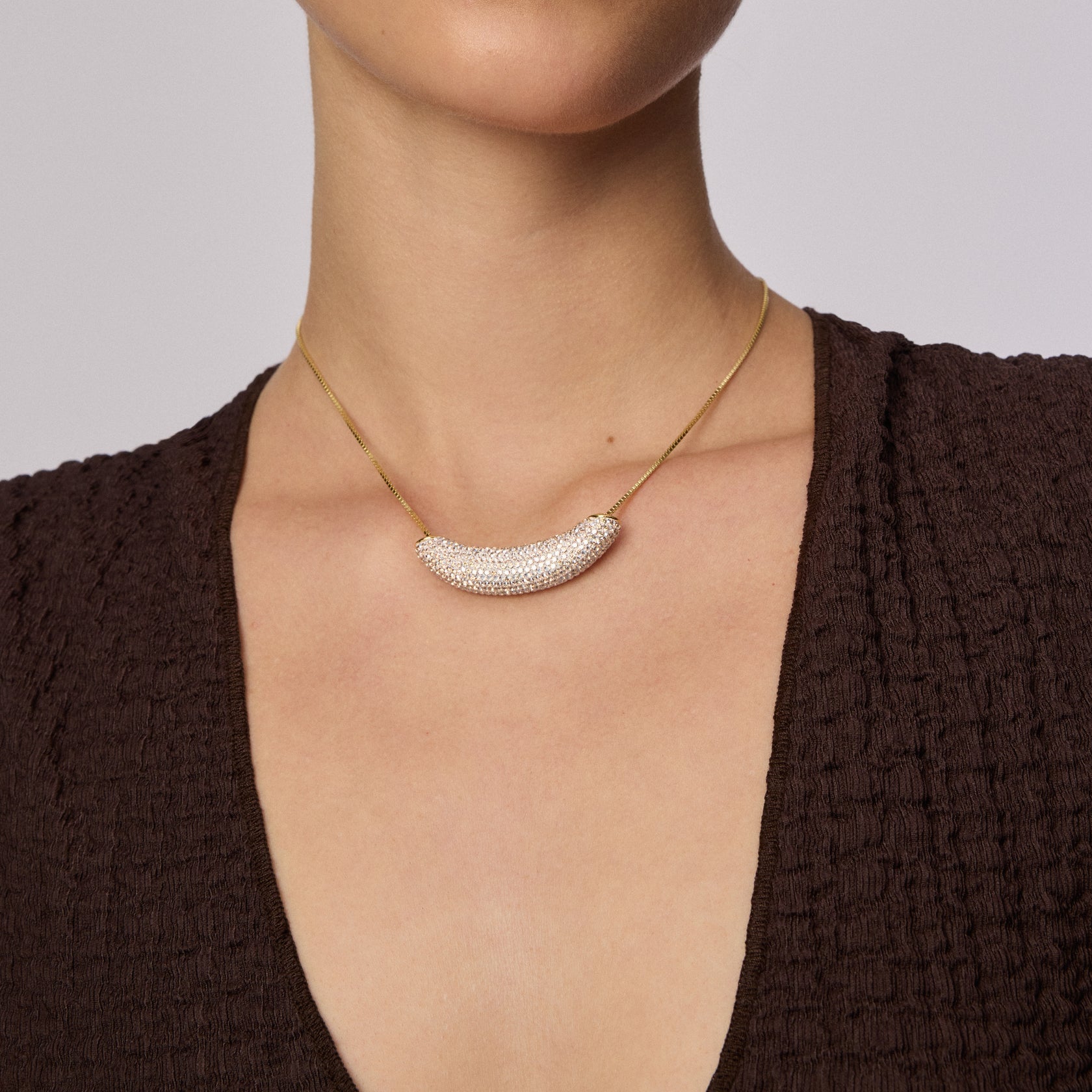 CHAMPAGNE CURVED SPARKLE NECKLACE - Blue Sky Fashions & Lingerie