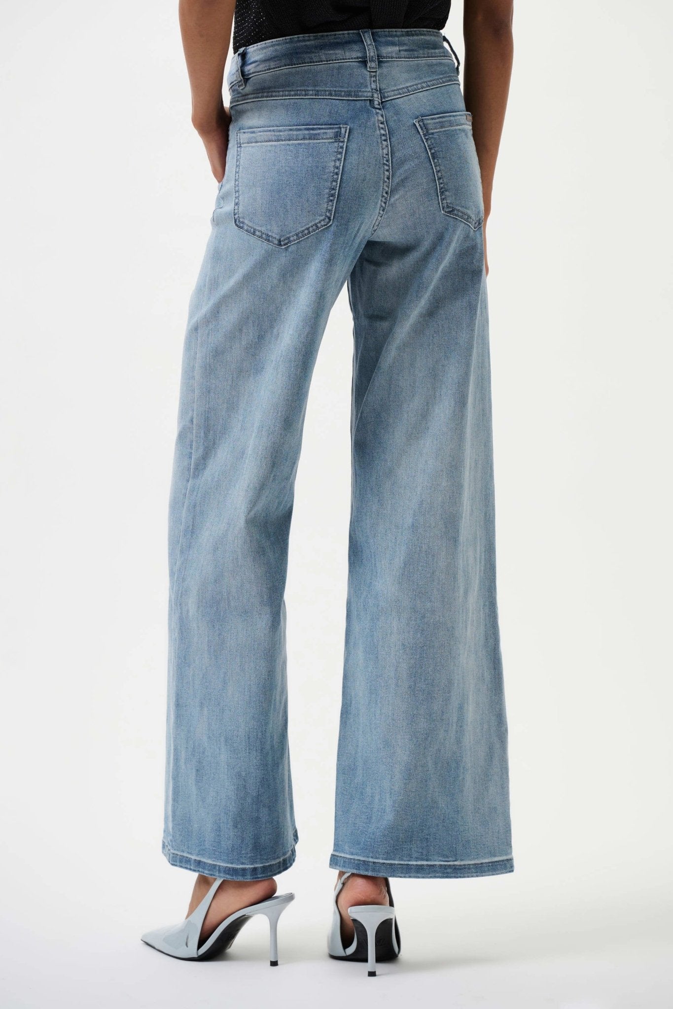 Goldie | Classic Wide - Leg Stretch Jeans by Joseph Ribkoff - light blue 251968 - Blue Sky Fashions & Lingerie