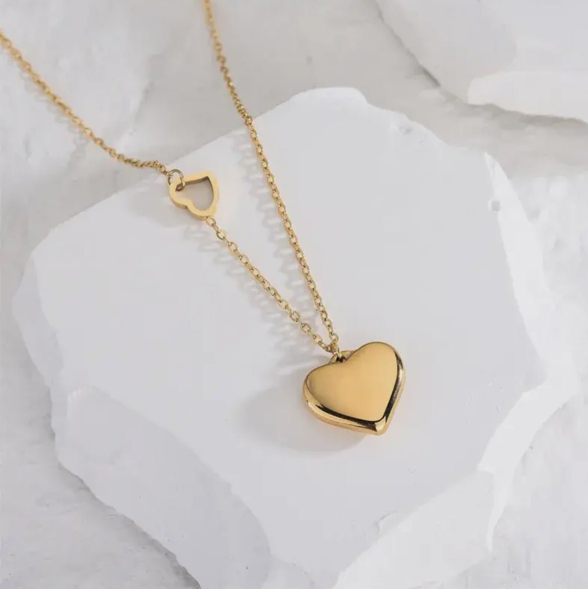 Heart Pendant Gold Necklace - Blue Sky Fashions & Lingerie