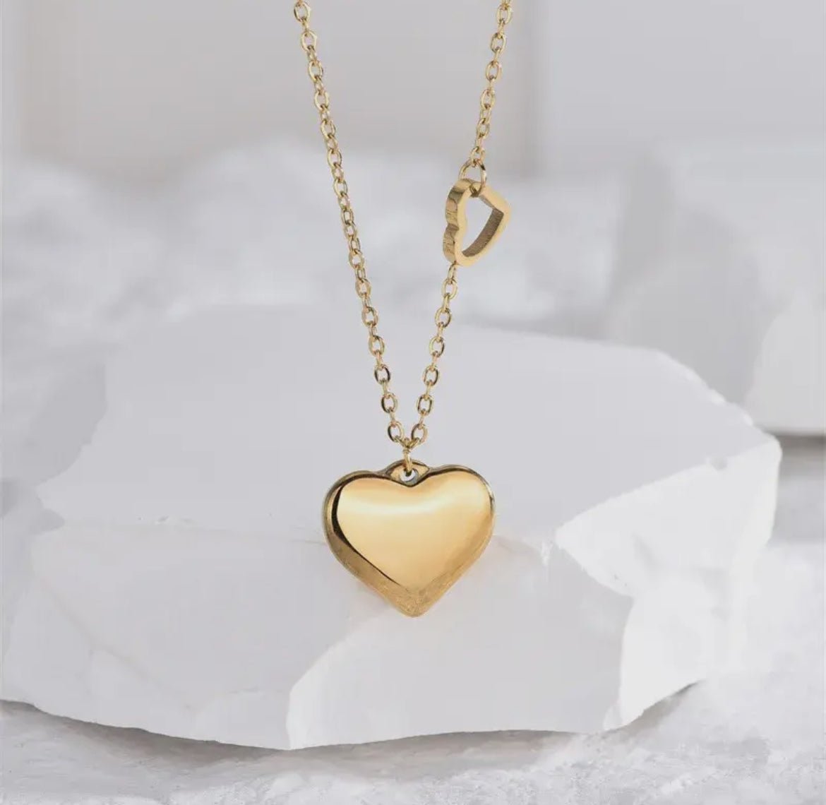 Heart Pendant Gold Necklace - Blue Sky Fashions & Lingerie