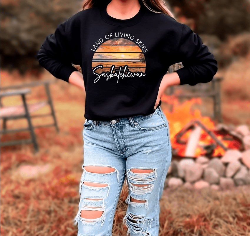 Land of Living Skies Sunset Unisex Crewneck - Black