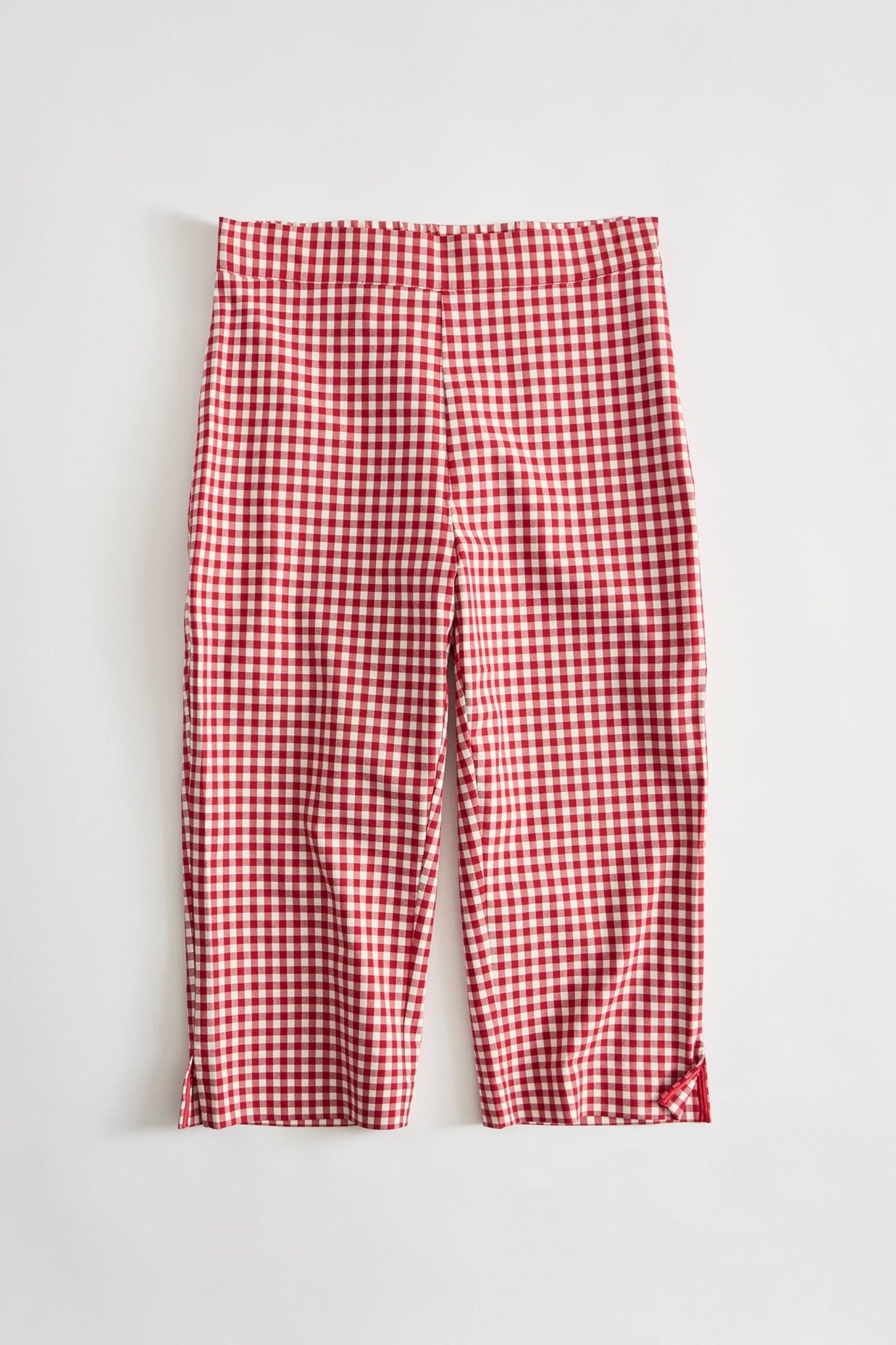 Marilyn Vichy Capri Pant by Guess - red gingham - Blue Sky Fashions & Lingerie