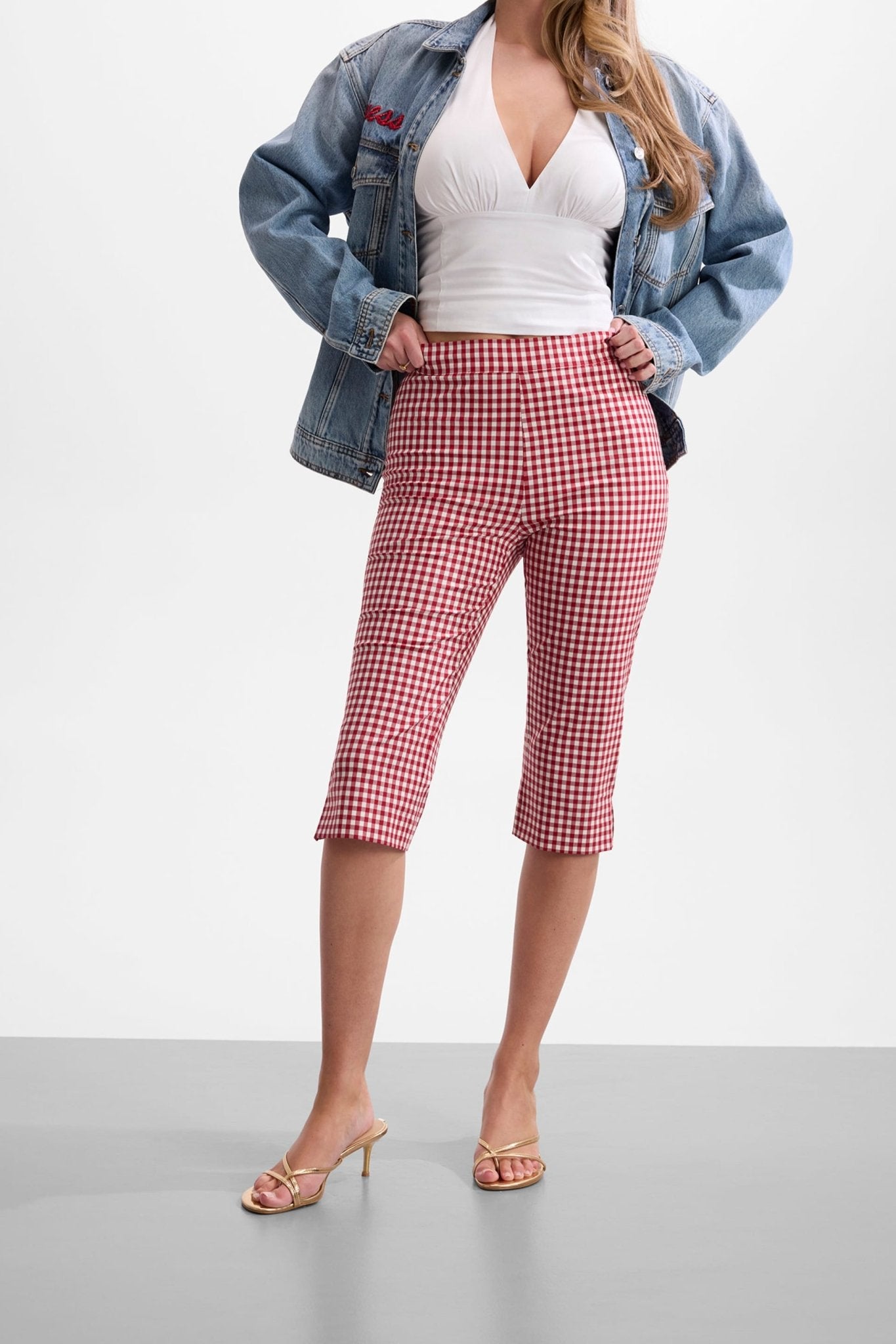 Marilyn Vichy Capri Pant by Guess - red gingham - Blue Sky Fashions & Lingerie