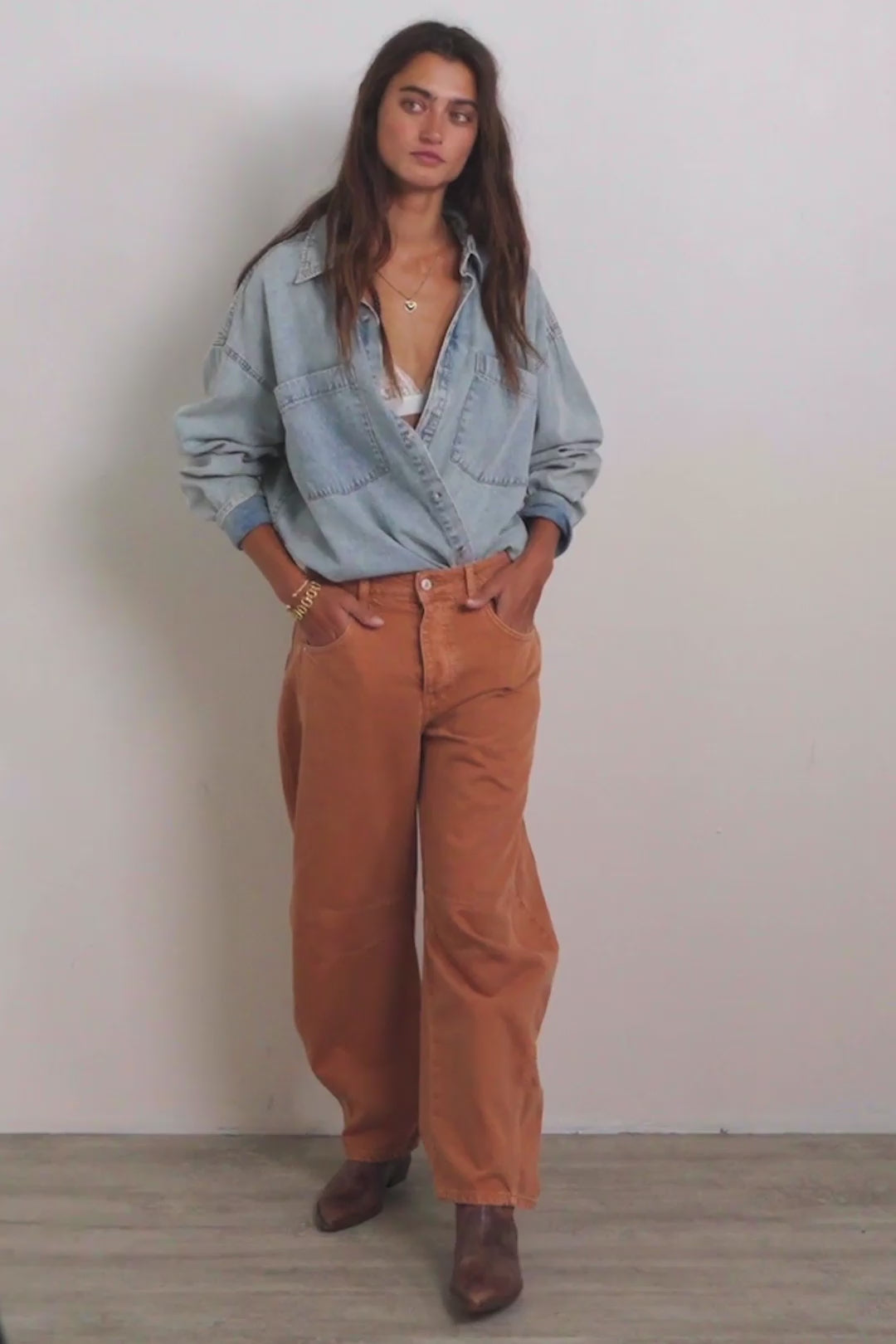 Good Luck Mid-Rise Barrel Jeans - Ginger Root