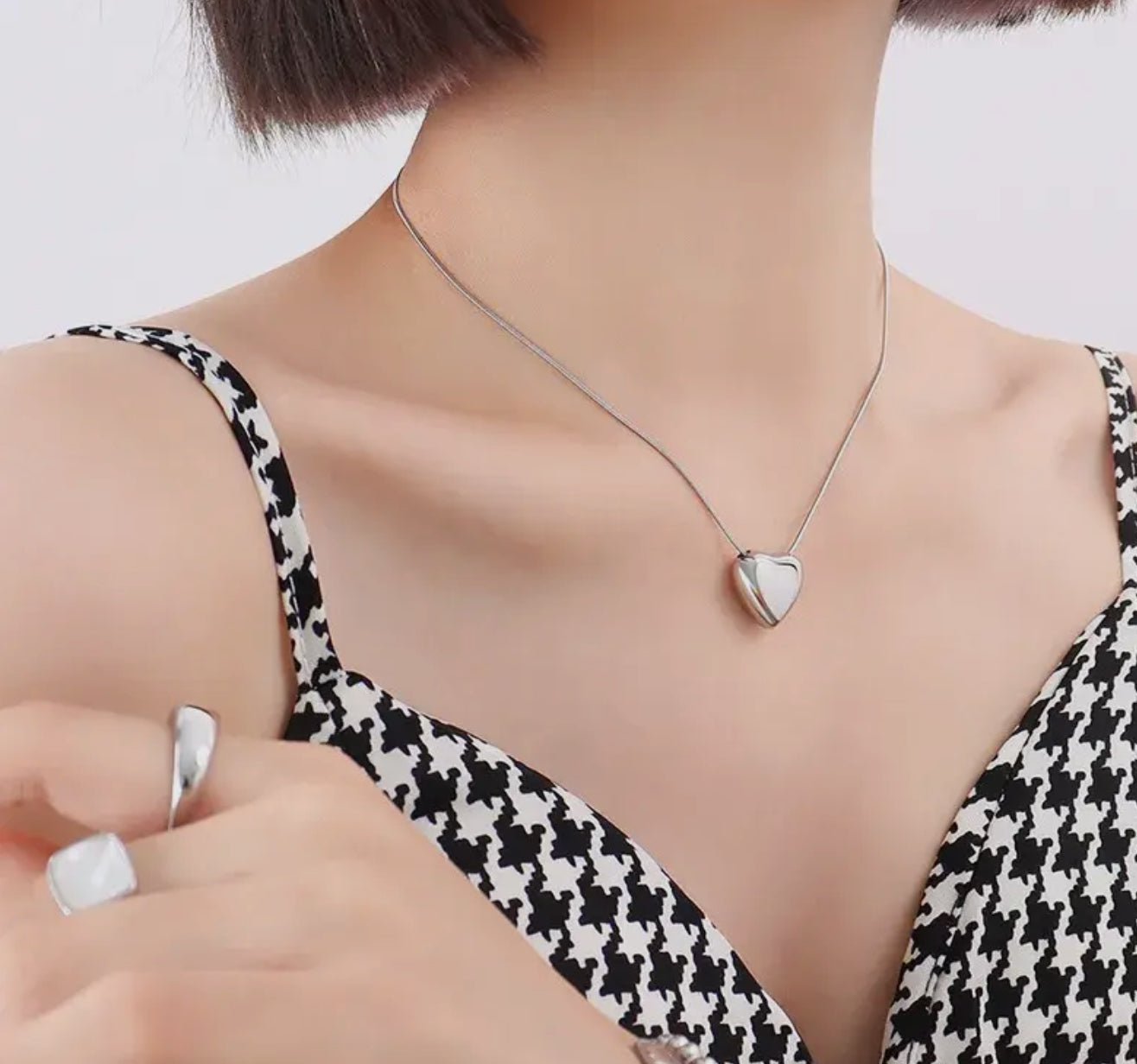 Simple Heart Pendant Necklace 18K Gold Plated small - Blue Sky Fashions & Lingerie