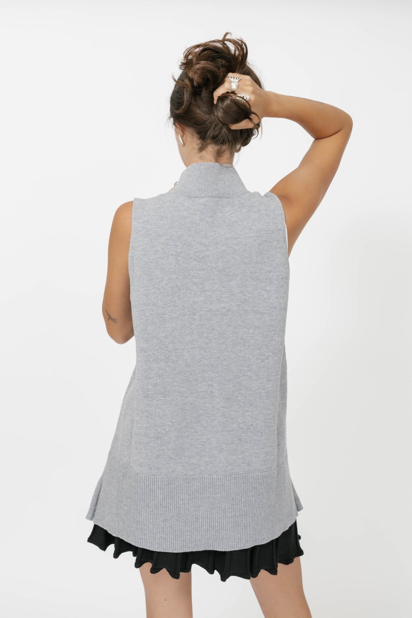 Smash + Tess BLAIR KNIT VEST IN LIGHT GREY - Blue Sky Fashions & Lingerie