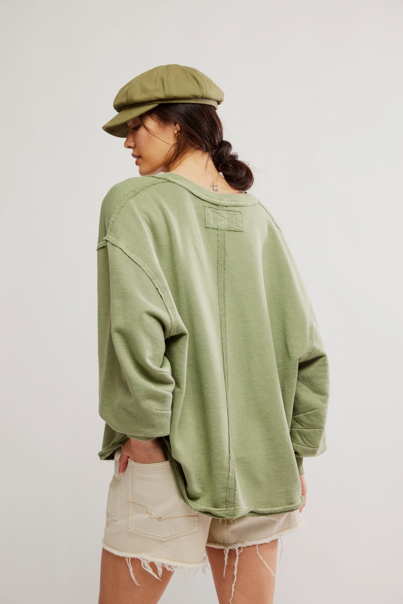 We The Free Venice V - Neck Sweatshirt - graphic oil green - Blue Sky Fashions & Lingerie