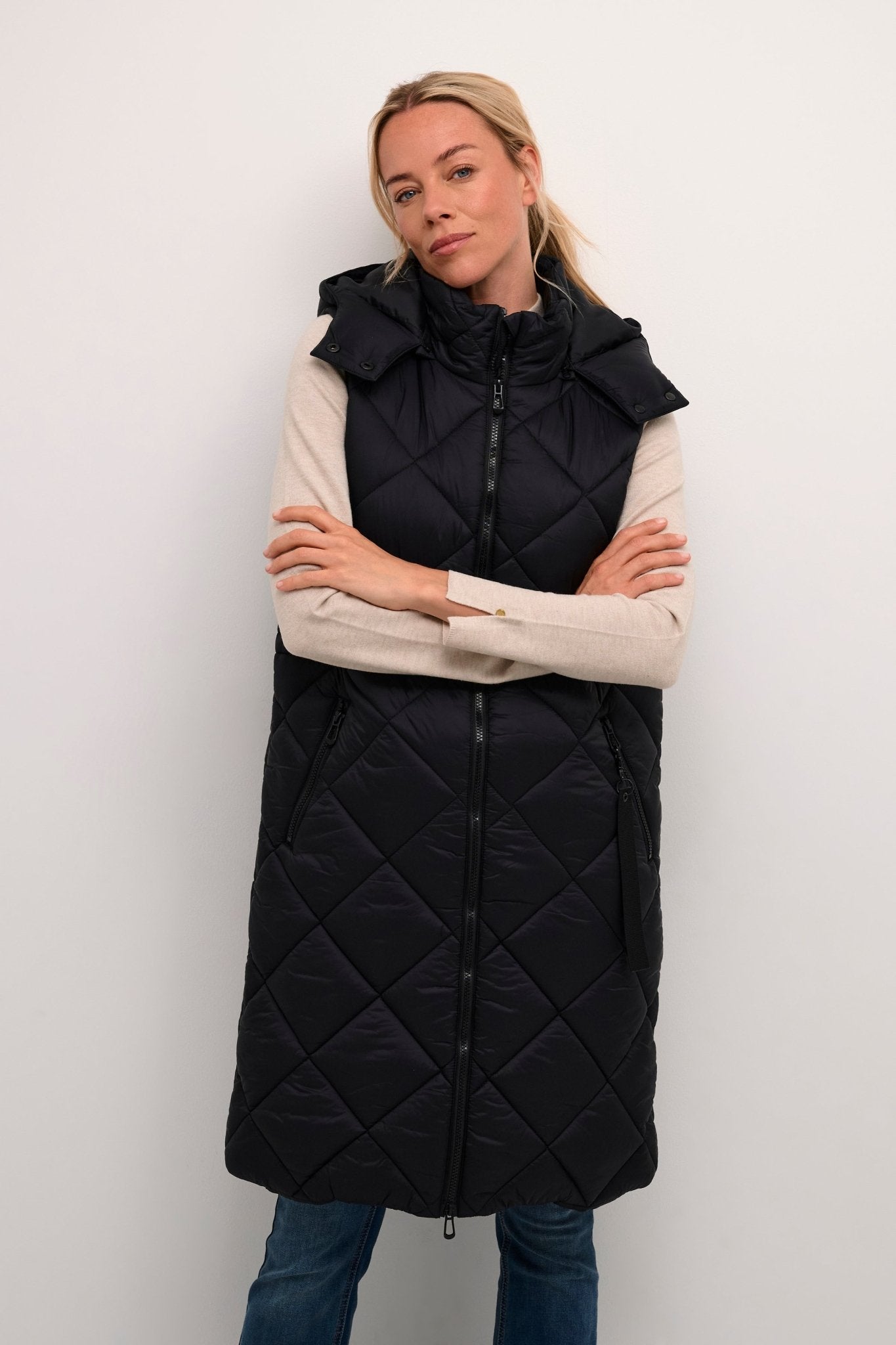 Gaiagro long quilted vest - pitch black - Blue Sky Clothing & Lingerie